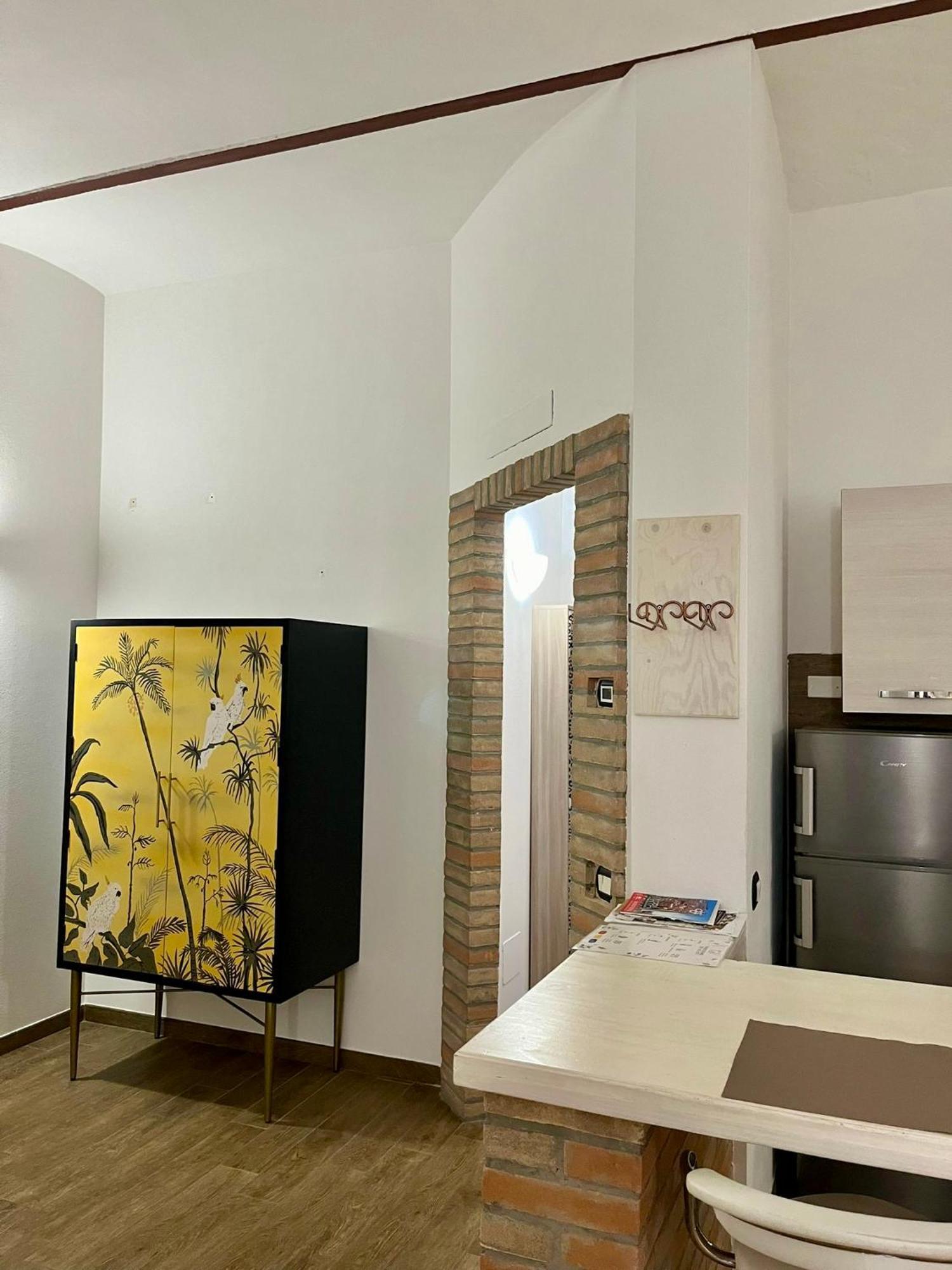 Residenza Corrado By Almanova Residenze Mântua Exterior foto
